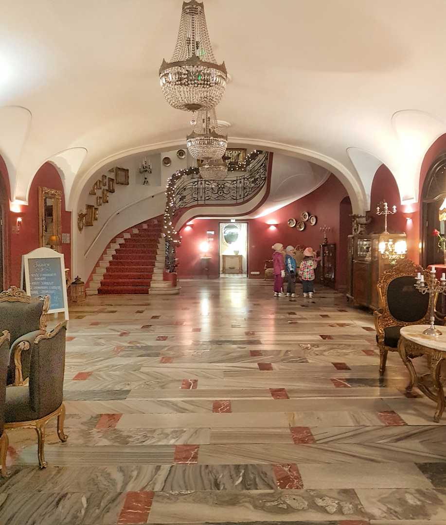 recepcja hotel Pałac Brunów