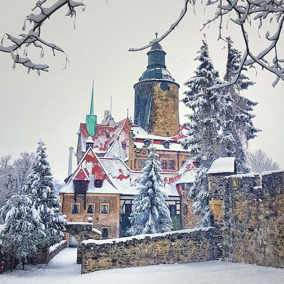 zamek Czocha zimą
