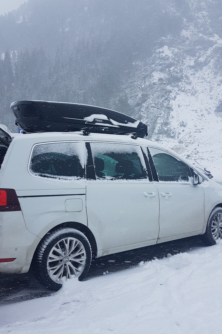 SilverMint blog autem do Austrii zima