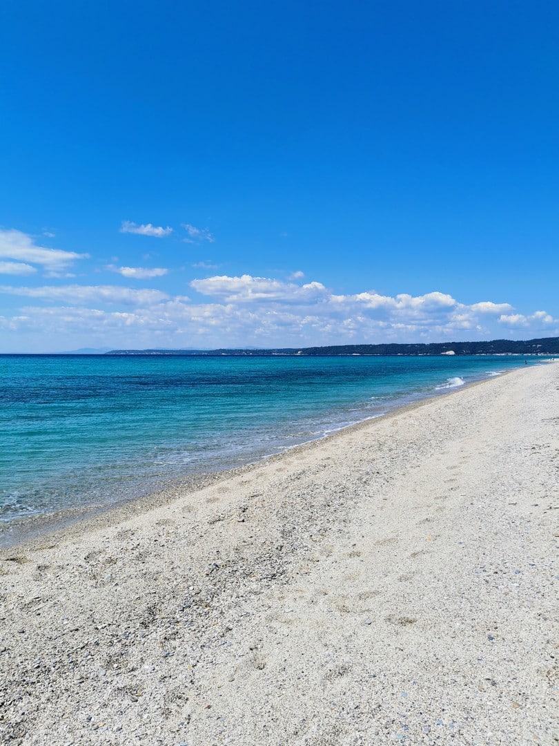SilverMint blog Grecja Chalkidiki plaża w Possidi